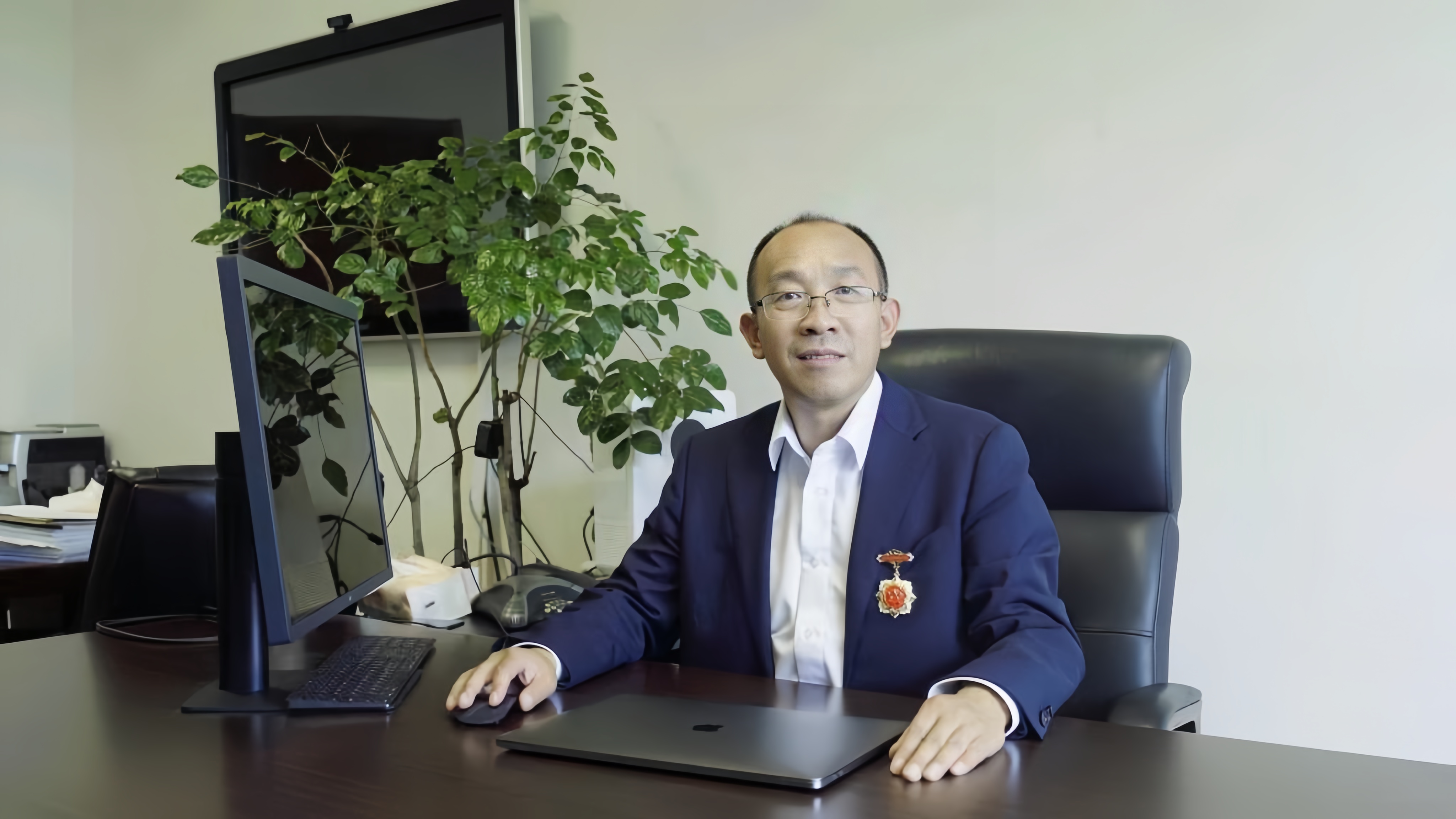 beat365创新论坛第一千四百八十五讲：金属-有机限域结构可控组装与拟酶催化