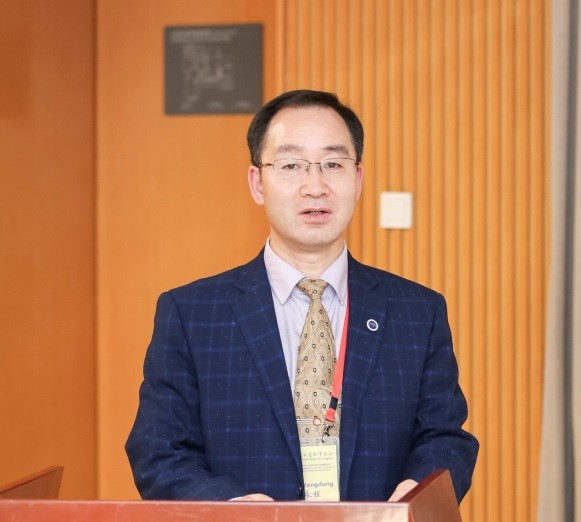 beat365创新论坛第一千五百二十二讲：中生代重大地质事件与植被环境变化